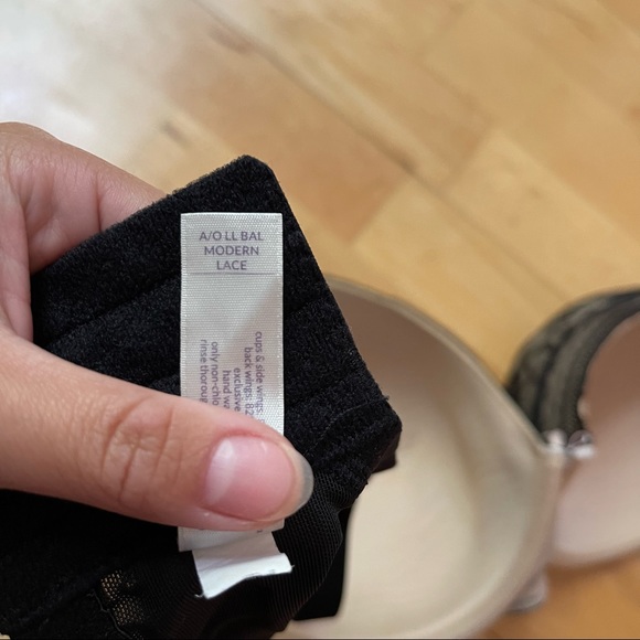 Cacique Lightly Lined Balconette Modern Lace Bra - Picture 9 of 10